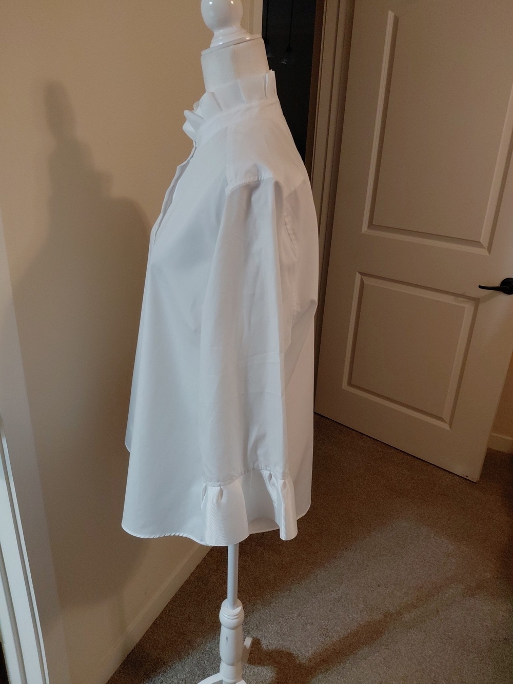Pearly Vine White Button-Front Women's Blouse XL EUC - Picture 4 of 7